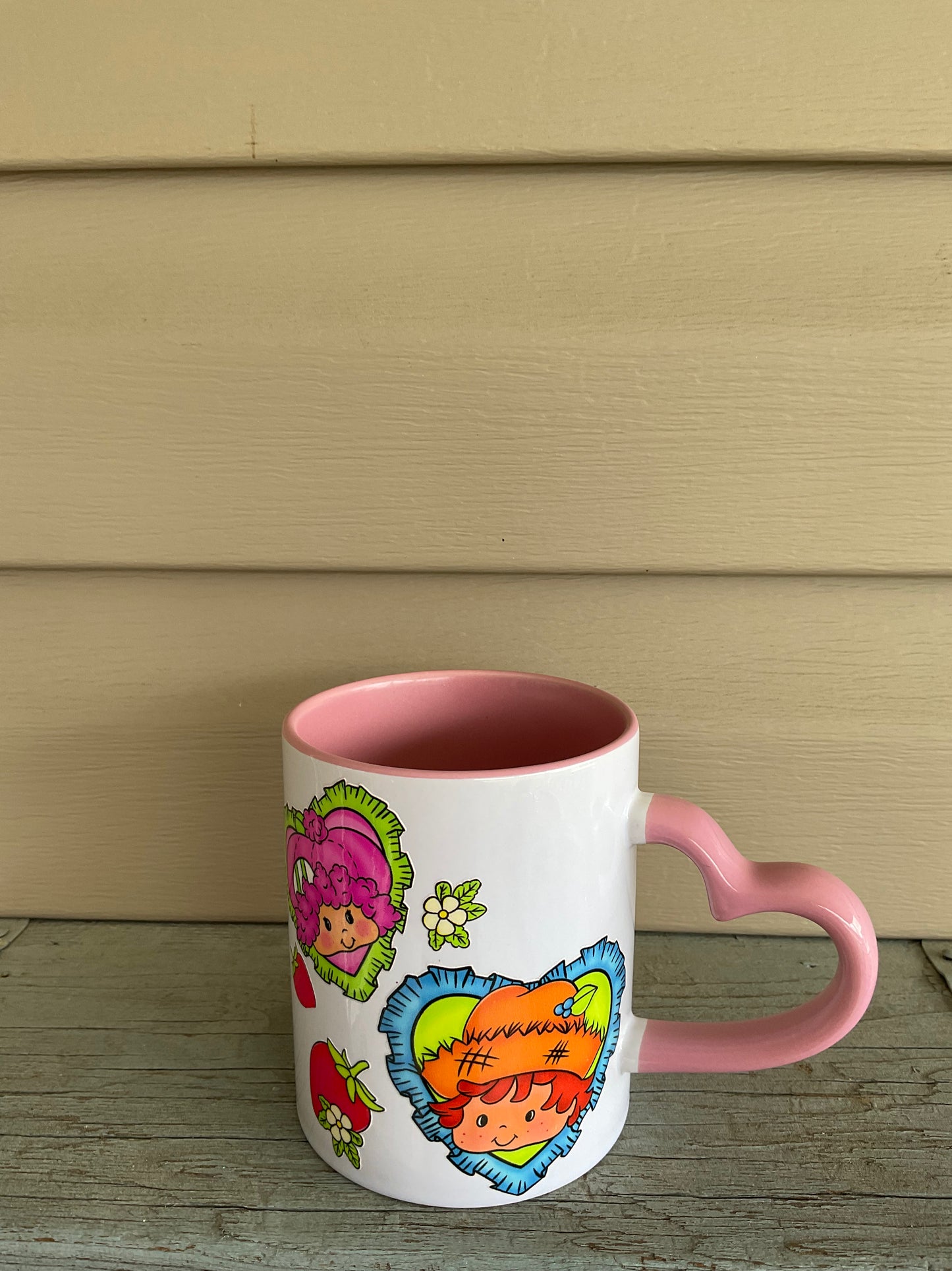 Strawberry nostalgia heart coffee mug