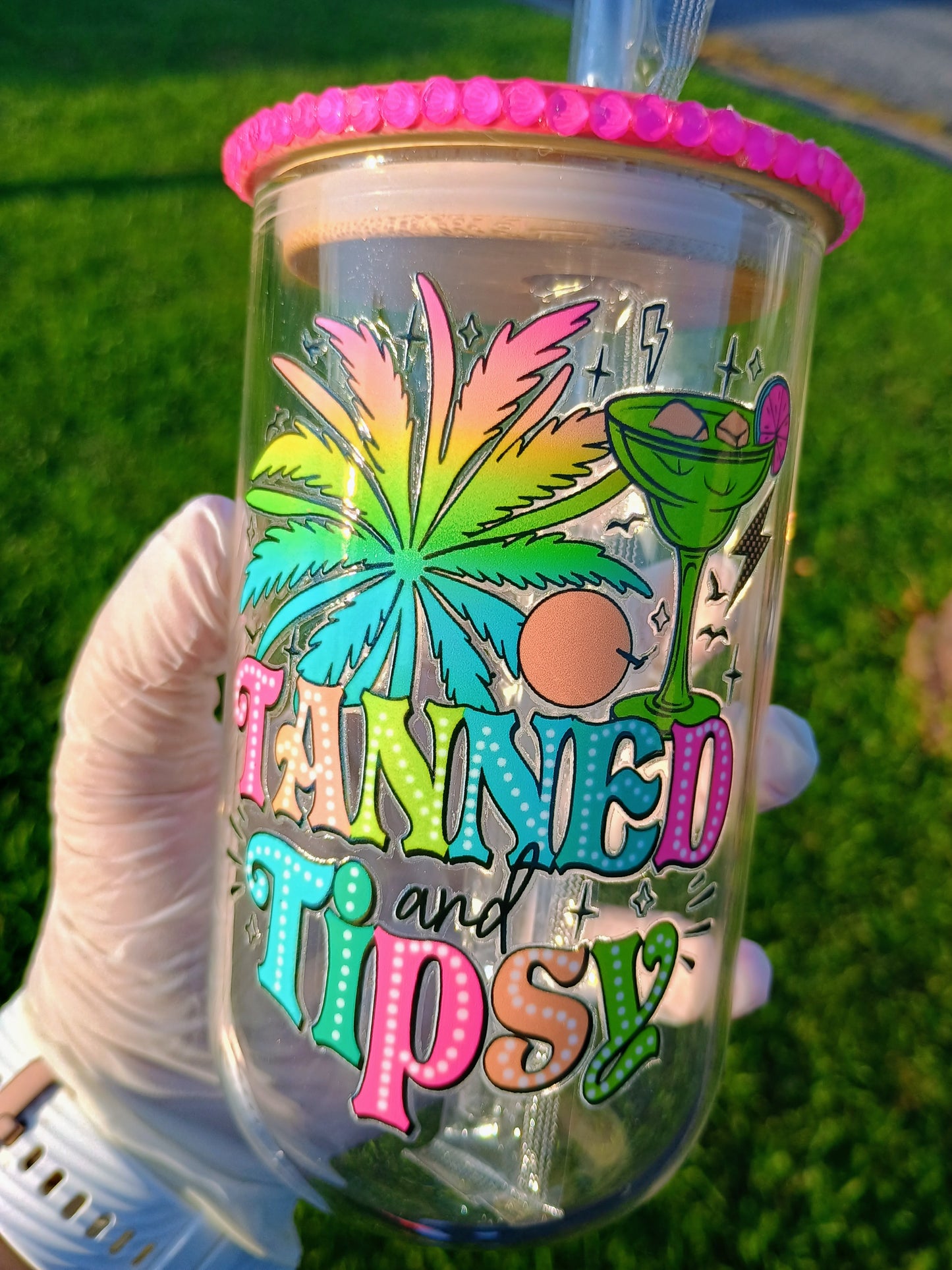 Tanned & Tipsy 18 oz glass with blinged lid