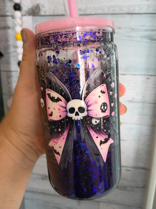 Spooky Pink Skull Bow Snow Globe Plastic Can – Glitter Tumbler with Straw