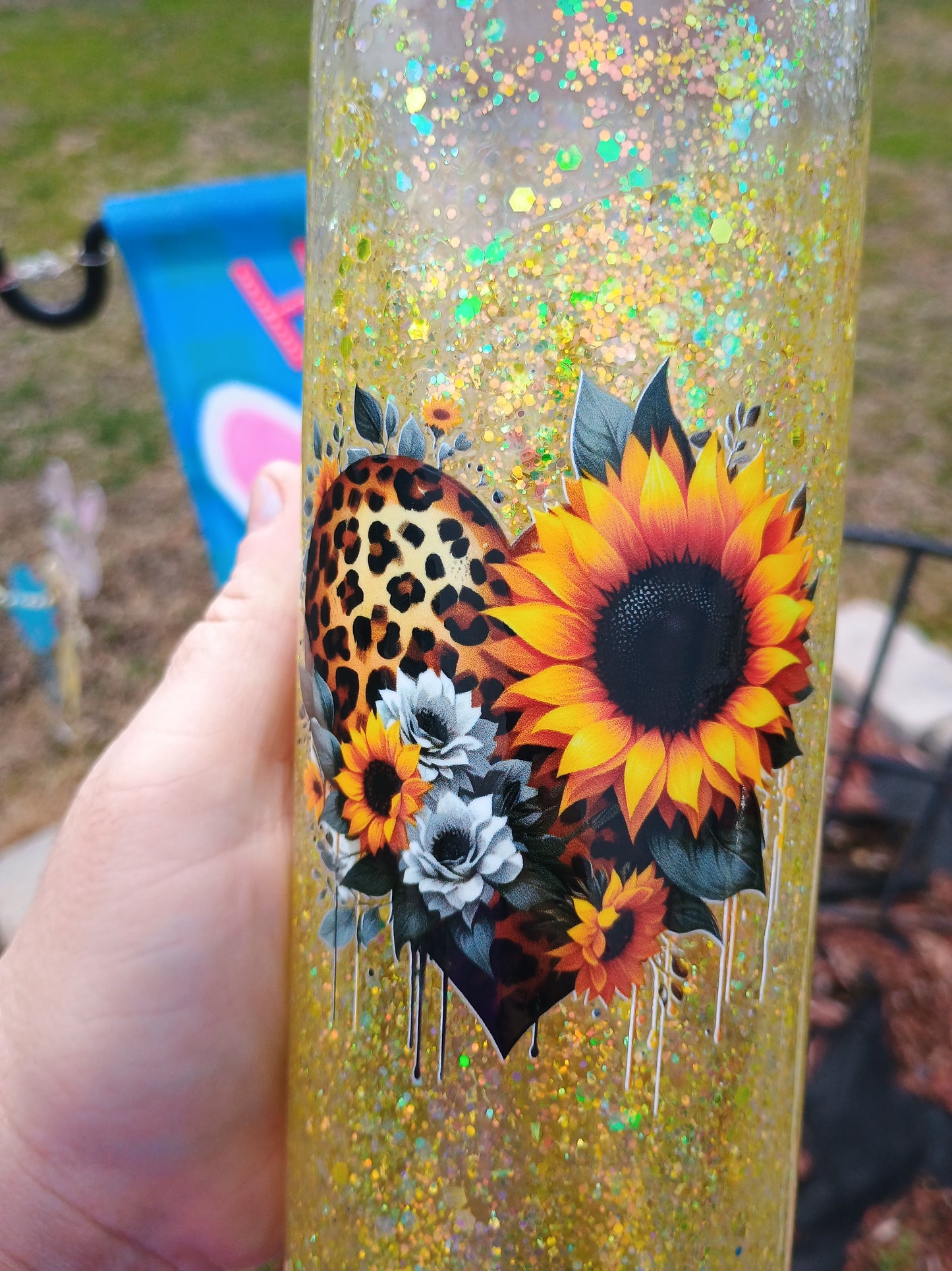 🌻 Glitter Sunflower Leopard Snowglobe Tumbler – 20oz